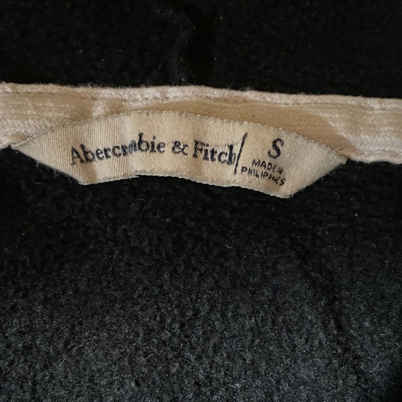 Abercrombie & Fitch Black Sweater - Picture 2 of 3